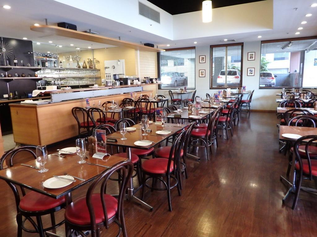 Hotel Zagame'S House Melbourne Esterno foto Interior of the restaurant