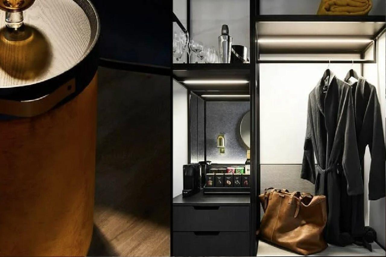 Hotel Zagame'S House Melbourne Esterno foto A walk-in wardrobe